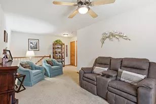 7147 Arthur Dr, Woodbury, MN 55125 - Photo 20