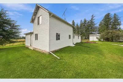 16833 351st Avenue, Harmony, MN 55939 - Photo 2