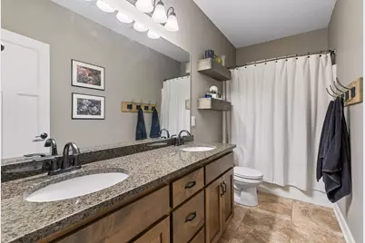 12844 Garrett Court, Apple Valley, MN 55124 - Photo 40