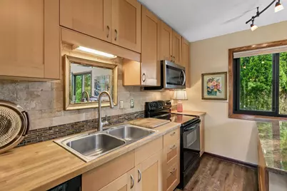 5410 Sanibel Drive, Minnetonka, MN 55343 - Photo 10