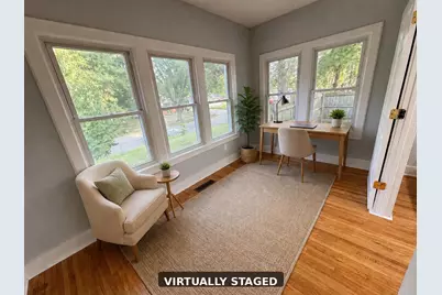 929 Barclay Street, Saint Paul, MN 55106 - Photo 4