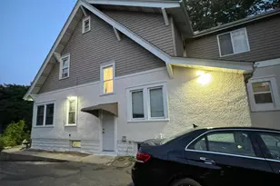 929 Barclay St, Saint Paul, MN 55106 - Photo 2