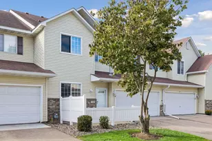 3210 Juniper Cir, Woodbury, MN 55125 - Photo 2
