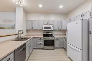 3210 Juniper Cir, Woodbury, MN 55125 - Photo 18