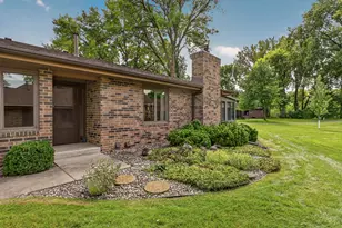 2241 Baihly Ln SW, Rochester, MN 55902 - Photo 2