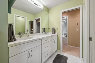 6525 Rowland Rd, Eden Prairie, MN 55344 - Photo 28