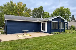 350 13th St SW, Owatonna, MN 55060 - Photo 4