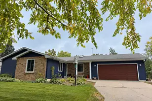 350 13th St SW, Owatonna, MN 55060 - Photo 1