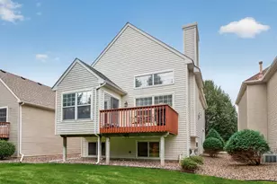 10154 Country Club Curve, Woodbury, MN 55129 - Photo 18