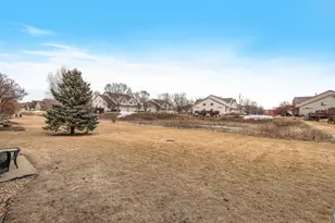 2230 Downing Ave, Shakopee, MN 55379 - Photo 24