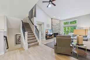 7974 Autumn Ridge Way, Chanhassen, MN 55317 - Photo 2