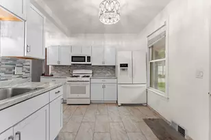 601 Sims Ave, Saint Paul, MN 55130 - Photo 8