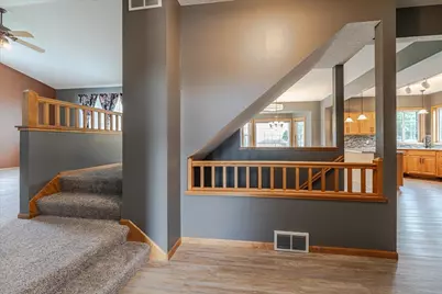 18580 Explorer Court, Farmington, MN 55024 - Photo 6