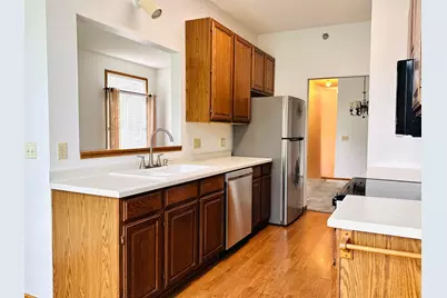 2488 Lockwood Drive #10, Mendota Heights, MN 55120 - Photo 10