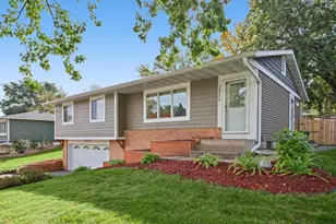 1311 20th St W, Hastings, MN 55033 - Photo 4