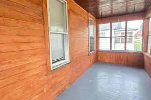 1005 W Broadway St, Winona, MN 55987 - Photo 8