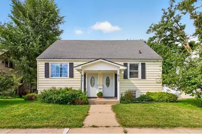 813 4th Avenue NW, Rochester, MN 55901 - Photo 1
