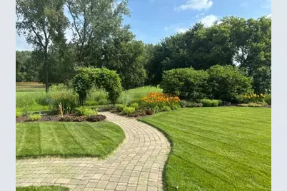 10520 Pinnacle Way, Woodbury, MN 55129 - Photo 60