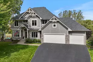 10520 Pinnacle Way, Woodbury, MN 55129 - Photo 1