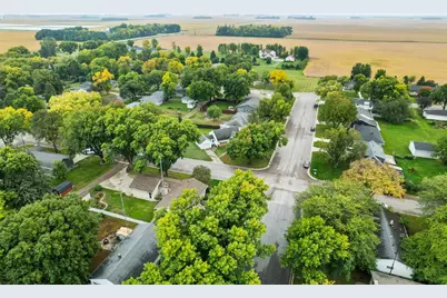 900 Park Street S, Fairfax, MN 55332 - Photo 22