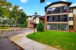 7200 Cahill Rd, Edina, MN 55439 - Photo 10