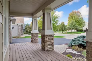 1711 Deephaven Dr, Woodbury, MN 55129 - Photo 6