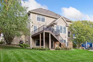 1711 Deephaven Dr, Woodbury, MN 55129 - Photo 10