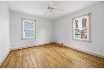 1211 Lealand Road E, Maplewood, MN 55109 - Photo 10
