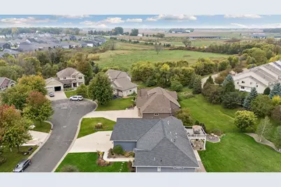 1610 Manchester Place, Waconia, MN 55387 - Photo 50
