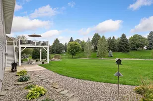 1610 Manchester Pl, Waconia, MN 55387 - Photo 44