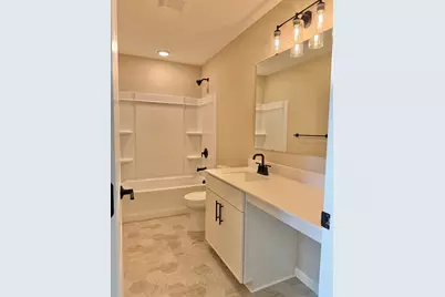 2273 Beechwood Avenue, Saint Paul, MN 55116 - Photo 22