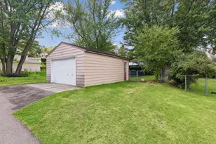 1190 Ottawa Ave, West Saint Paul, MN 55118 - Photo 32