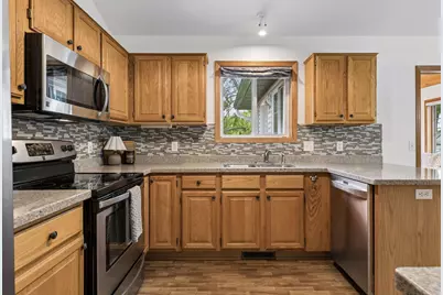 6287 22nd Street N, Oakdale, MN 55128 - Photo 10