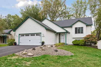 6287 22nd Street N, Oakdale, MN 55128 - Photo 2