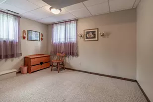 1320 S Mabelle Ave, Fergus Falls, MN 56537 - Photo 34