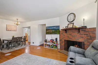 2211 10th Avenue S, Minneapolis, MN 55404 - Photo 2