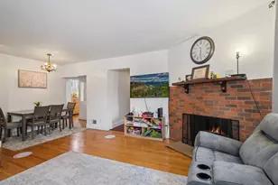 2211 10th Ave S, Minneapolis, MN 55404 - Photo 2
