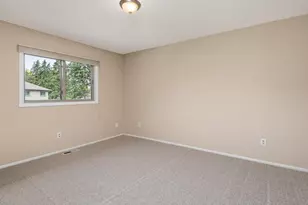 11109 Trail West Rd, Bloomington, MN 55437 - Photo 20