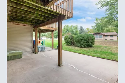 11109 Trail West Road, Bloomington, MN 55437 - Photo 32
