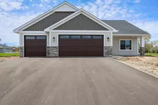 741 St James Cir, Litchfield, MN 55355 - Photo 14