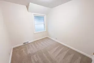 1410 4th Ave SW, Austin, MN 55912 - Photo 10