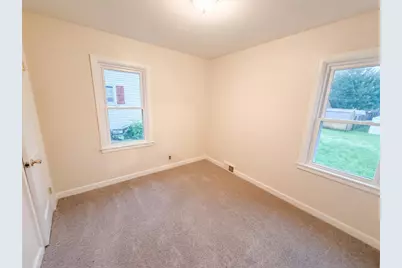 1410 4th Avenue SW, Austin, MN 55912 - Photo 8