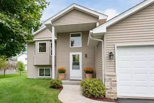 6334 Marshall Ave NE, Otsego, MN 55301 - Photo 2