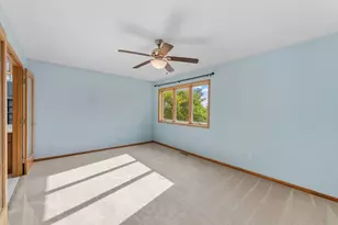 1970 Cardinal Dr, Shakopee, MN 55379 - Photo 20