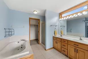 1970 Cardinal Dr, Shakopee, MN 55379 - Photo 22