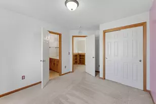 1970 Cardinal Dr, Shakopee, MN 55379 - Photo 28