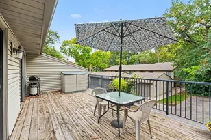 4455 Arden View Ct, Arden Hills, MN 55112 - Photo 8