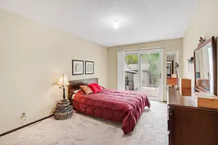 4455 Arden View Ct, Arden Hills, MN 55112 - Photo 12