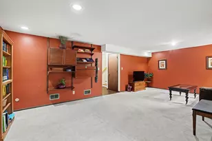 4455 Arden View Ct, Arden Hills, MN 55112 - Photo 18