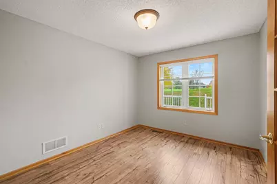 8950 Deer Run Court, Victoria, MN 55386 - Photo 14